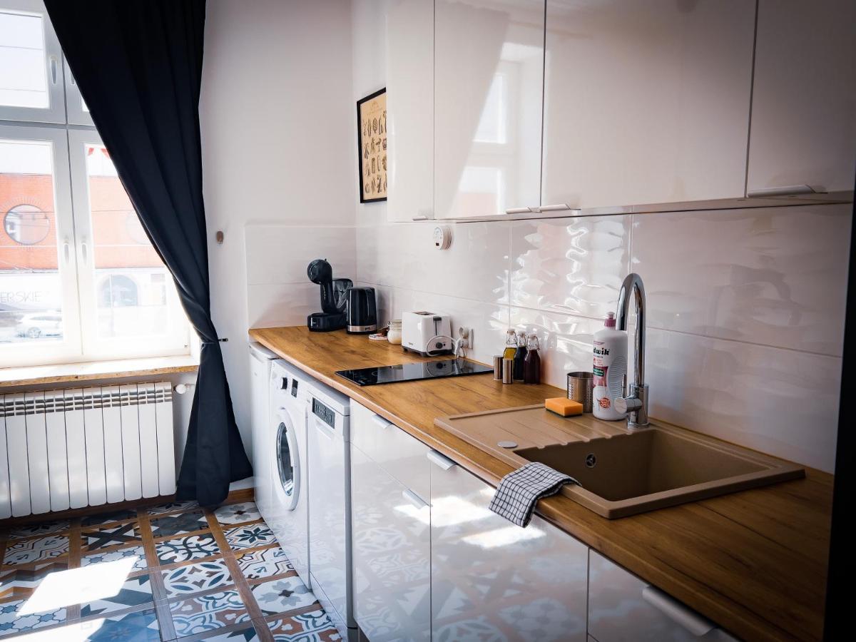 Nalu Black&White Apartment No 8 Katowice Bagian luar foto